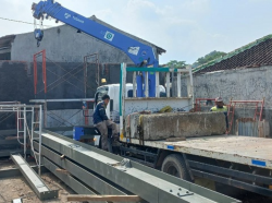Rental Crane Semarang Bantu Tingkatkan Produktivitas Industri