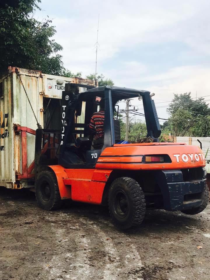Rental Forklift 7 Ton Semarang, Rental Crane Semarang, Sewa Crane Semarang, Persewaan Crane Semarang
