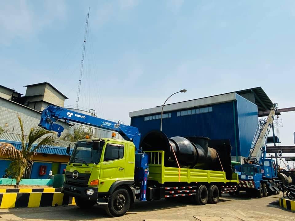 Truck Crane 8 ton dan crane 50t, Rental Crane Semarang, Sewa Crane Semarang, Persewaan Crane Semarang