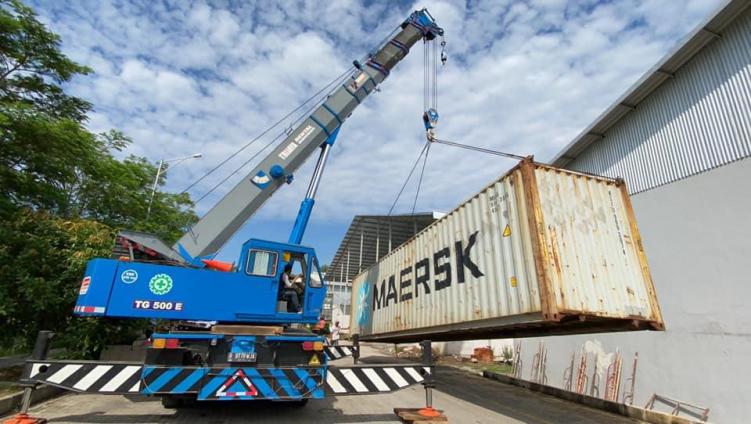 Inilah Jasa Sewa Crane Semarang Yang Menyediakan Alat Berat Berkapasitas Hingga 50 Ton, Rental Crane Semarang, Sewa Crane Semarang, Persewaan Crane Semarang