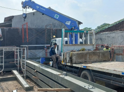 Rental Crane Semarang Bantu Tingkatkan Efisiensi Konstruksi